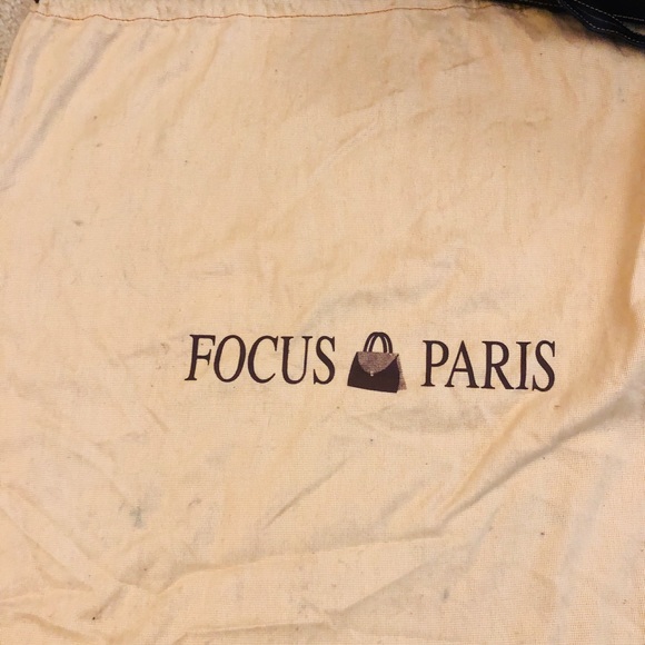 Focus Paris Bags Focus Handbag With Optional Strap For Crossbody